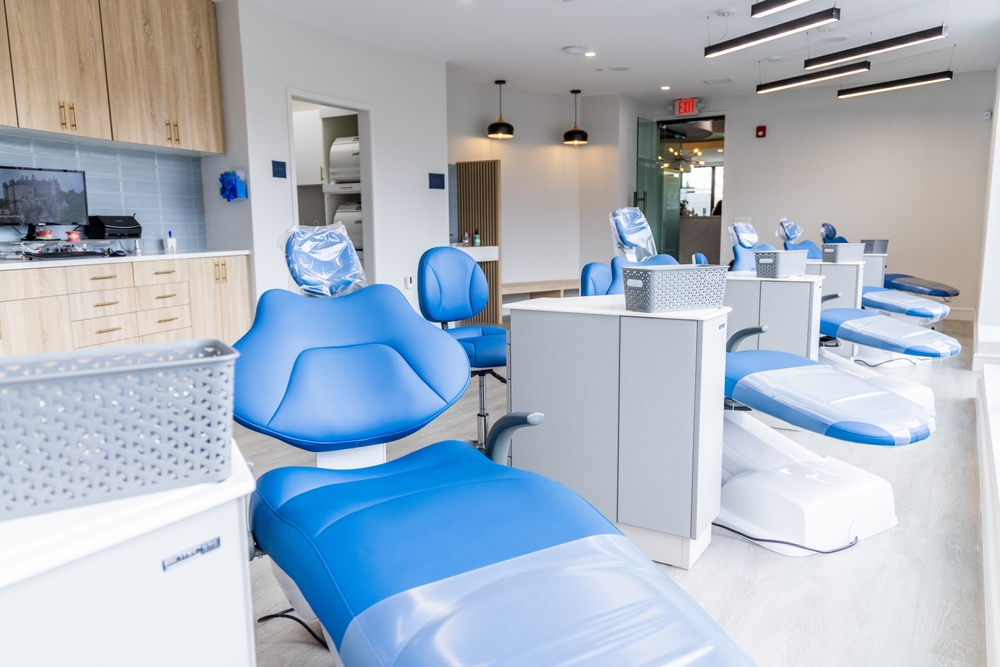 Dental,Clinic,Chairs,Blue,Setup